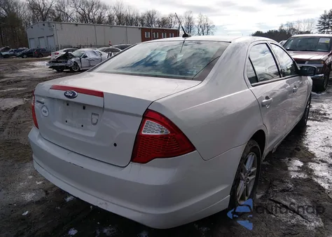 2012 Ford Fusion S z USA, uszkodzony, nr VIN 3FAHP0GA8CR118515